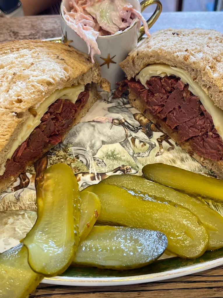 Warm pressed melts and paninis