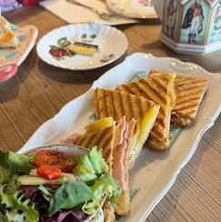 Artisanal toasties and melts